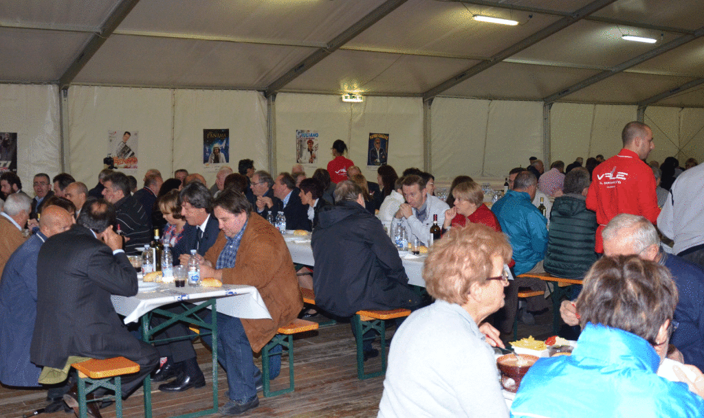 Festa della Bagna Caoda: a Faule volontari al lavoro