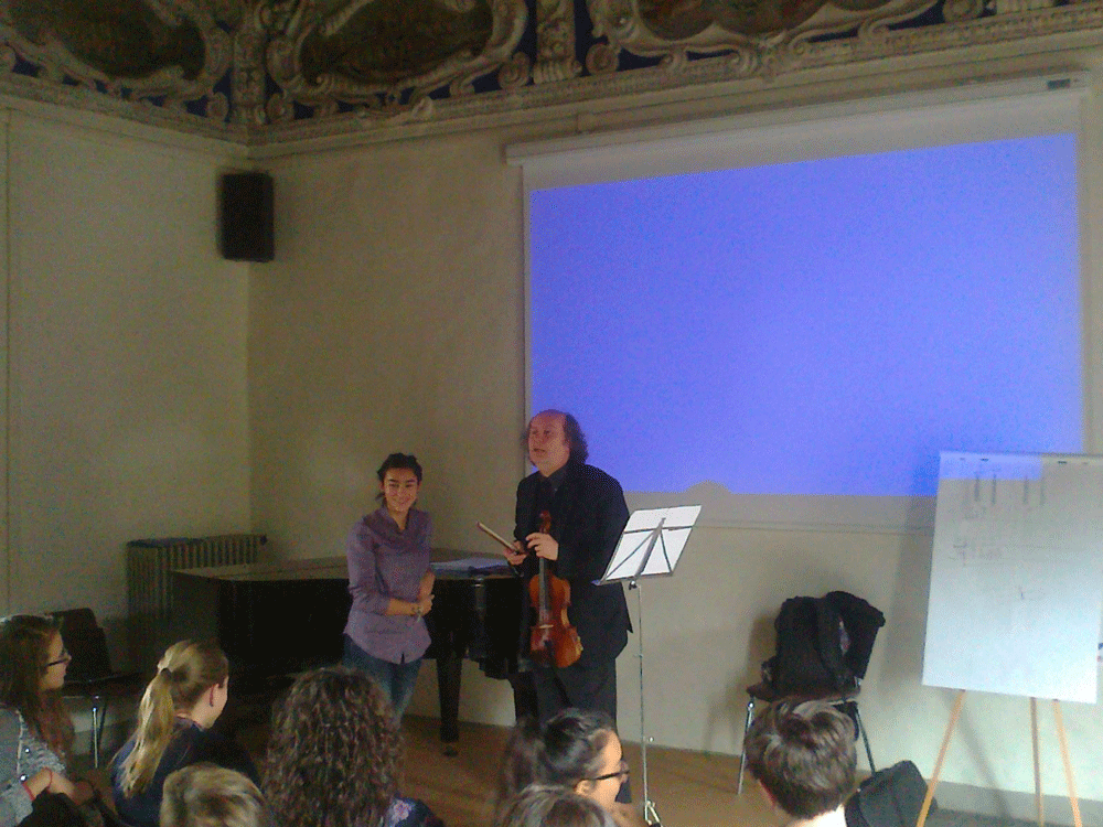 Saluzzo. Studenti alla scoperta del violino