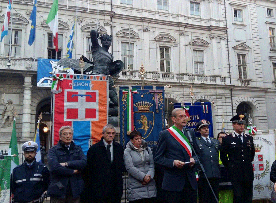 Bruxelles, la solidarietà di Torino