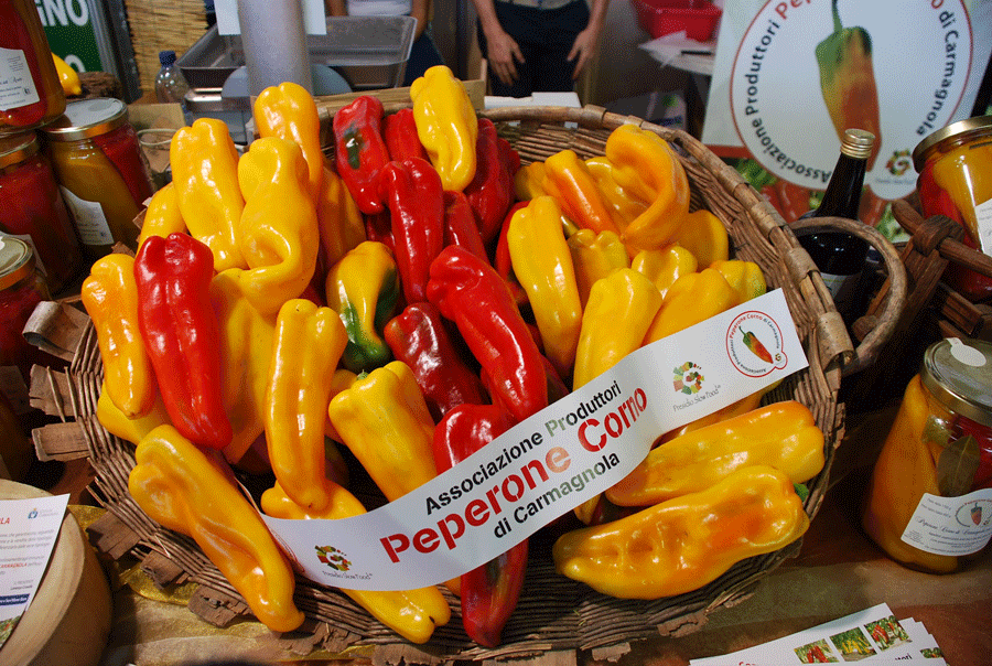 Anche il peperone di Carmagnola e la menta di Pancalieri al Salone del Gusto di Torino