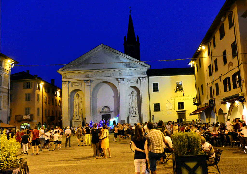 piazza_s_agostino_la_pancalera