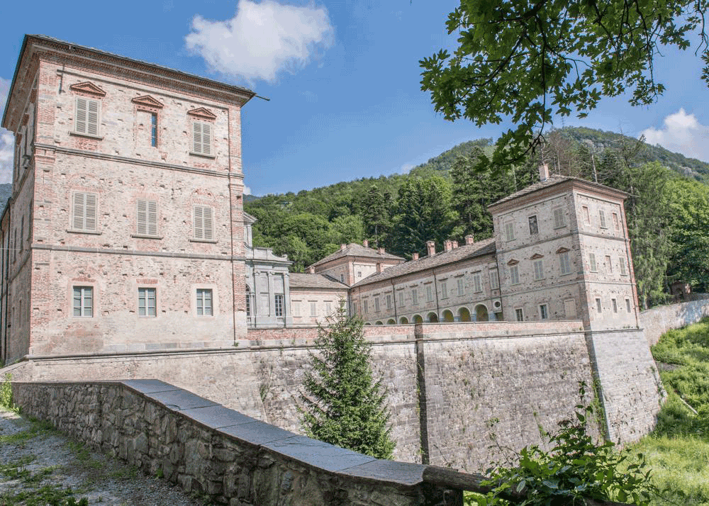 Il Concerto di Ferragosto sarà alla Residenza Reale di Valcasotto