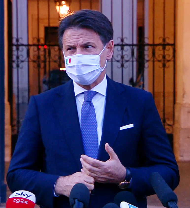 Il Presidente del Consiglio Giuseppe-Conte