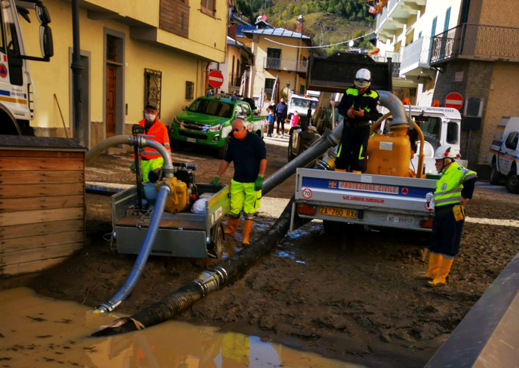 Limone, ripristinato da oggi il trasporto pubblico locale, viaggiano i pullman