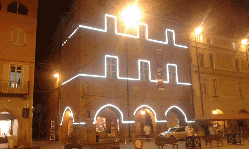 Luci di Natale a Carmagnola, quest’anno il costo è sostenuto dal Comune