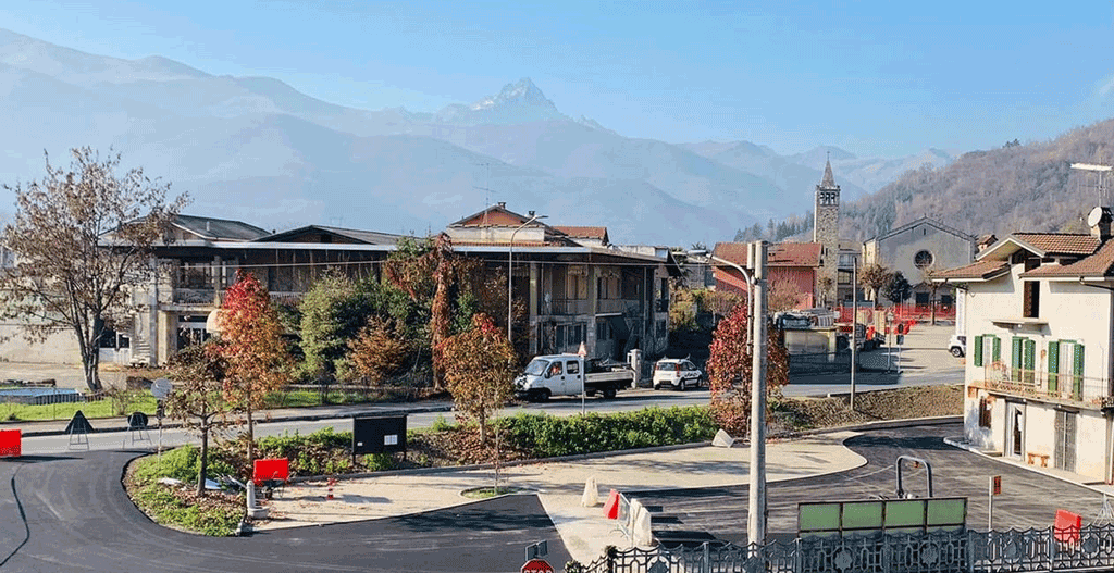 Completato il restyling di piazza Garibaldi a Rifreddo