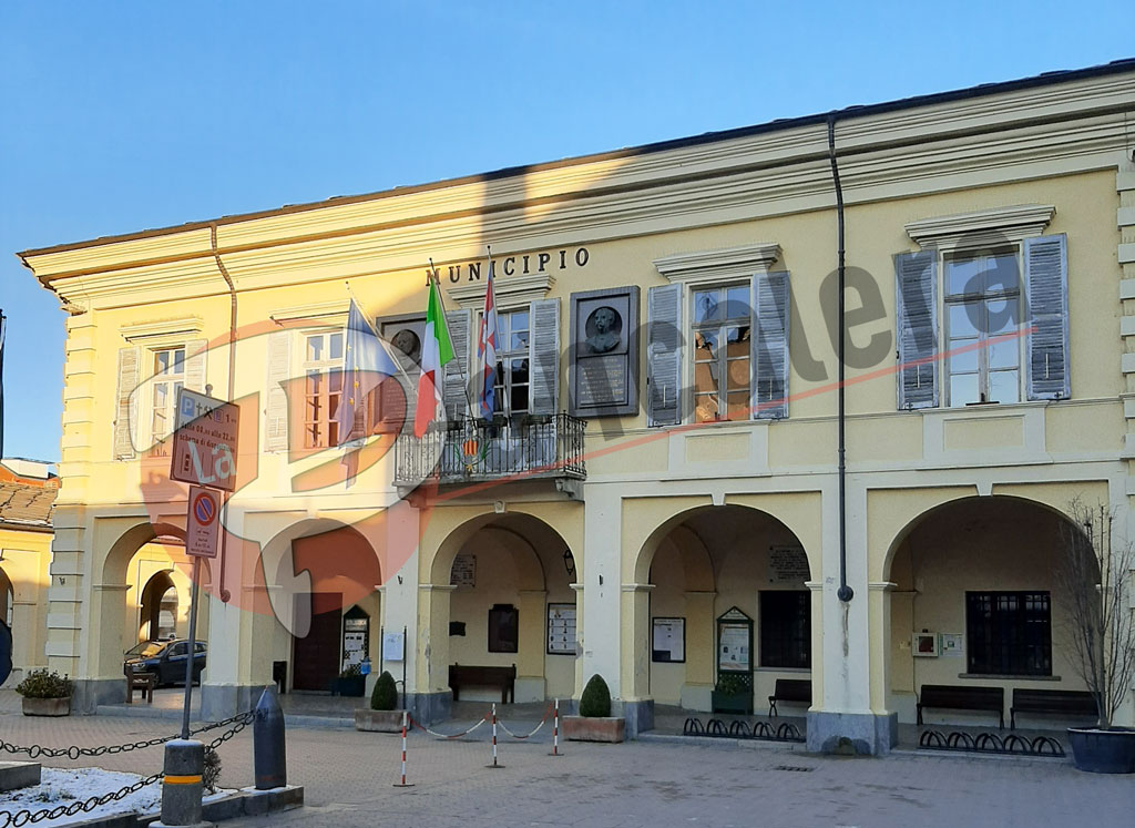 Cavour in zona rossa da domani per focolaio di variante Covid
