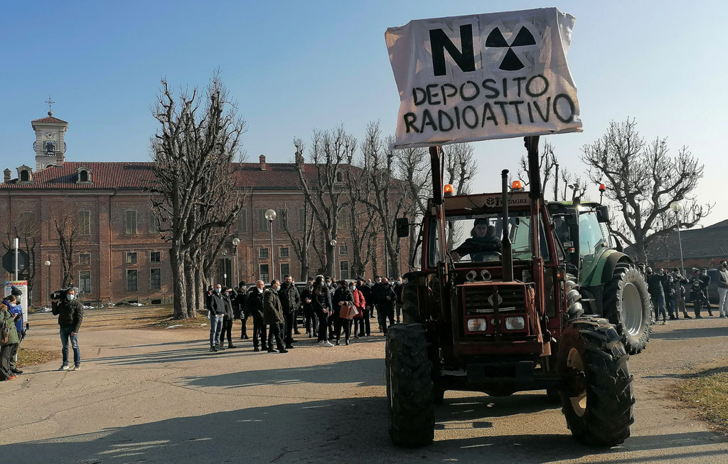 A Casanova cittadini contro il deposito di scorie radioattive