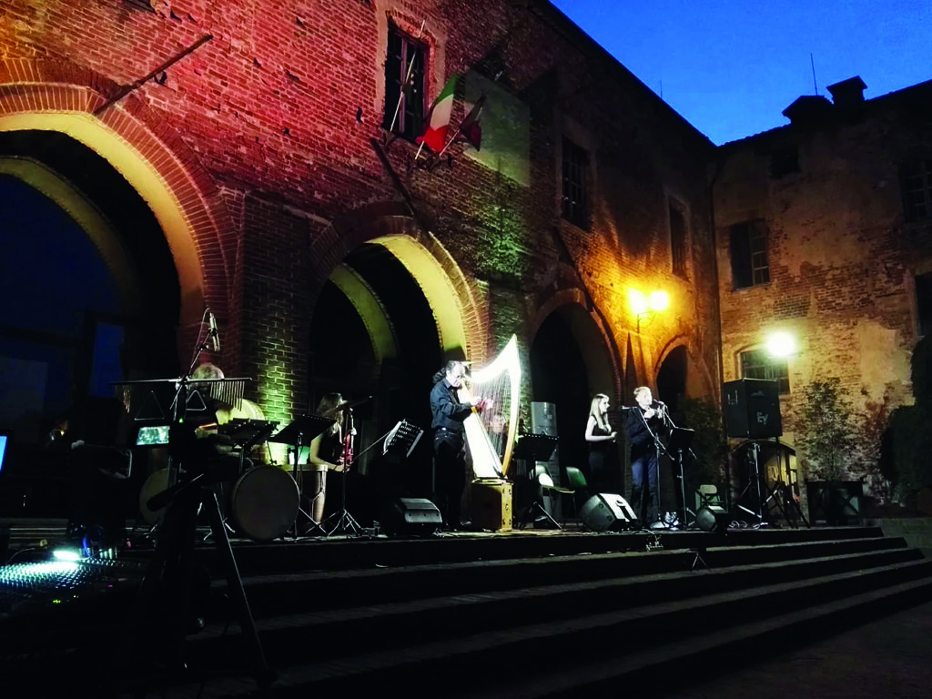 Mese cultura concerto cortile Castello la pancalera carmagnola