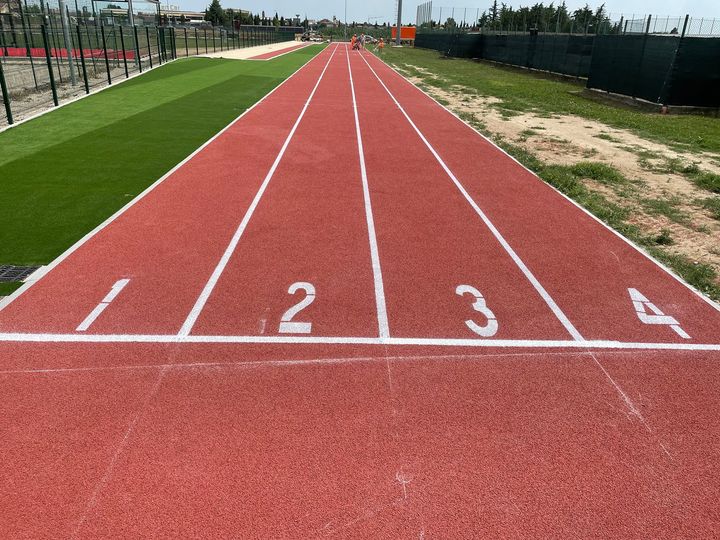 Realizzate piste di atletica e salto in lungo a Caramagna