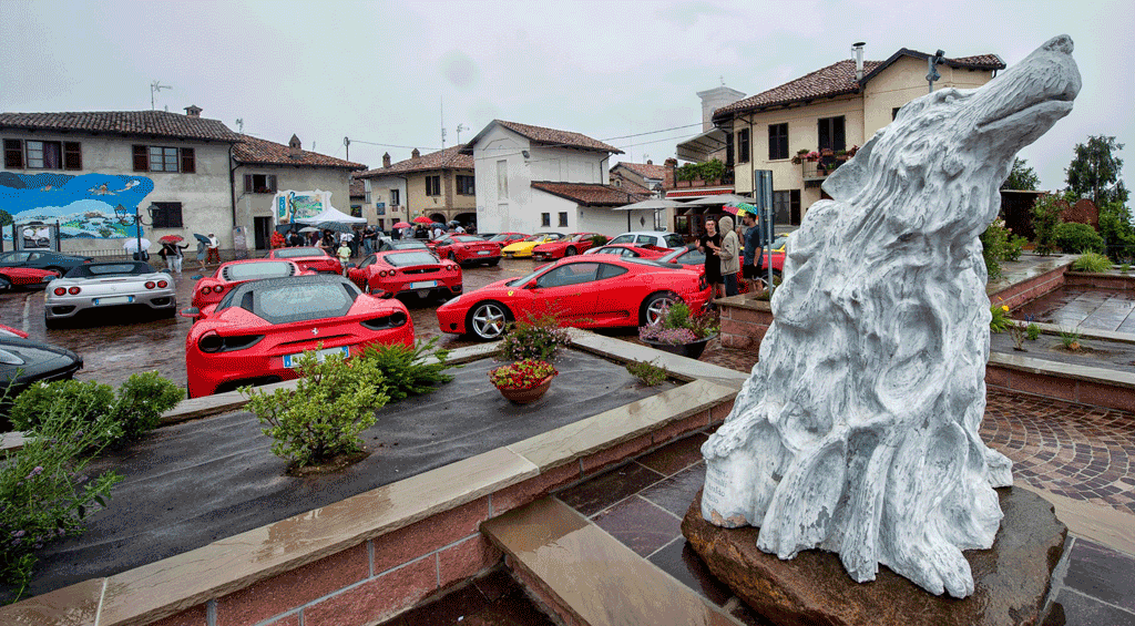 52 Supercar in tour tra Langhe e Roero, soddisfatti i radunisti