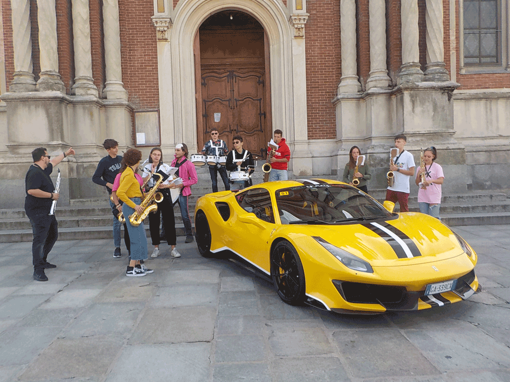 Raduno di Supercar nelle Langhe con lo Sport Rally Team