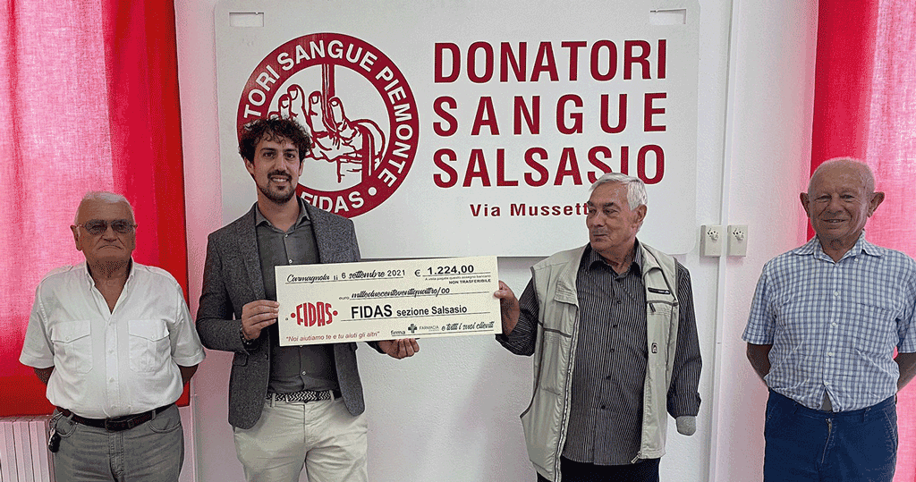 Donazioni dei clienti della Farmacia Don Bosco alla Fidas di Salsasio