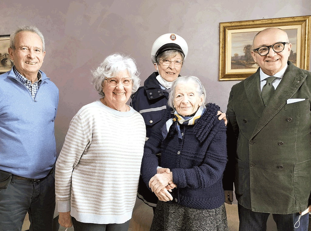 Renée Marguerite Roche festeggiata a Moretta per i suoi 100 anni