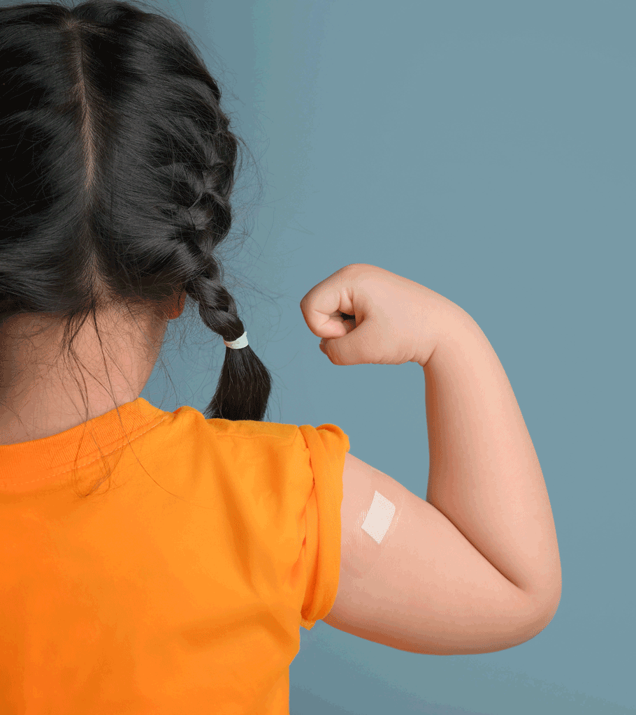 Covid, dal 26 gennaio preadesioni per i vaccini ai bambini 5-11 anni