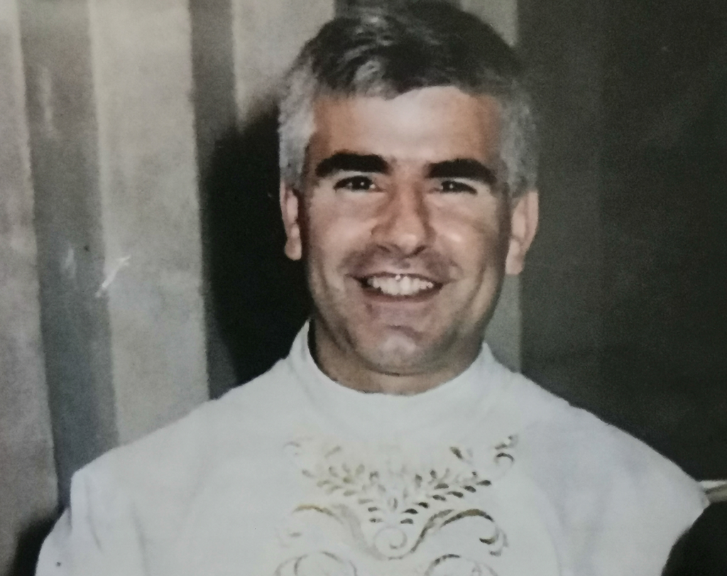 Celebrato il funerale di Don Giuseppe Marcon parroco a Salsasio nel 1997-98