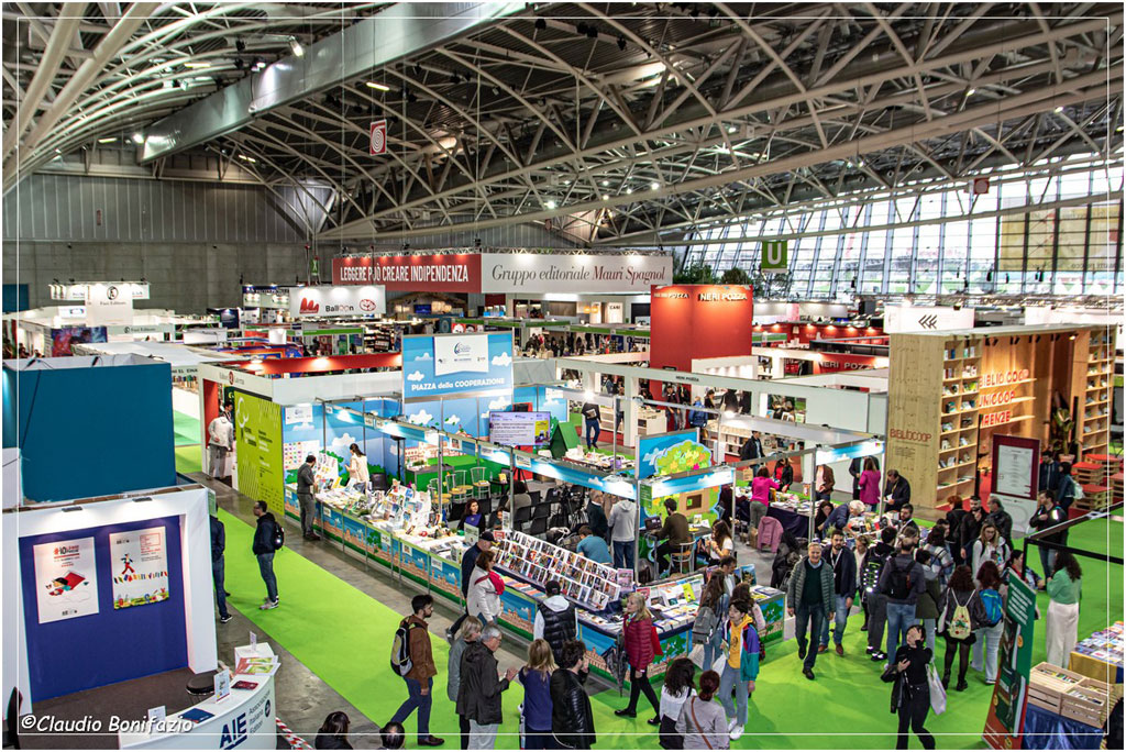 Chiusa l’edizione record del Salone del Libro, con 215.000 visitatori