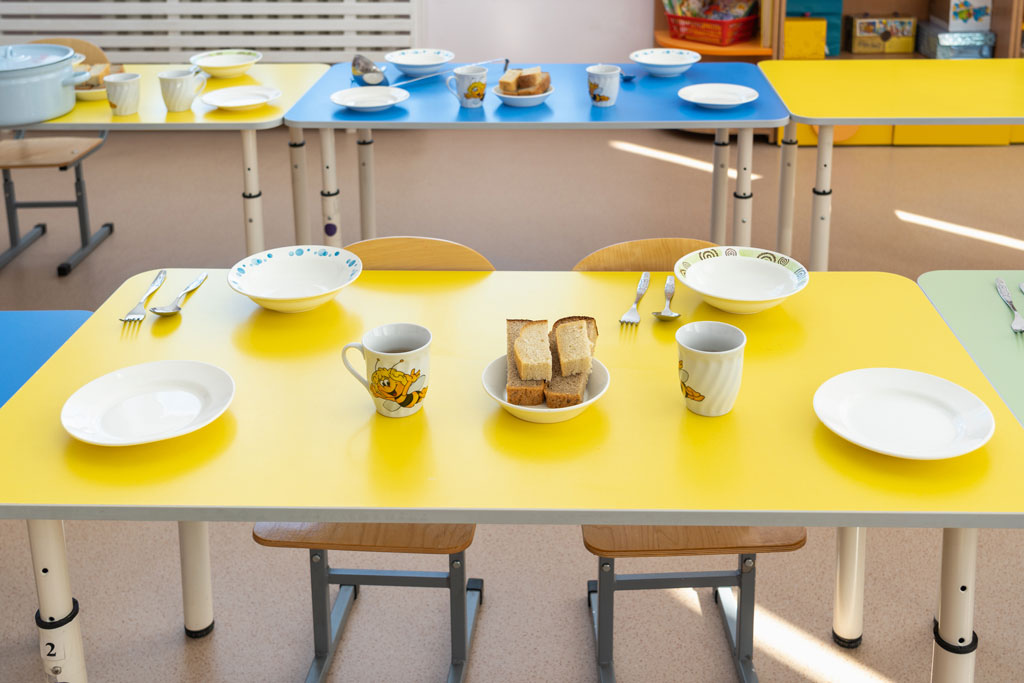 Carmagnola, aperte le iscrizioni alla mensa scolastica