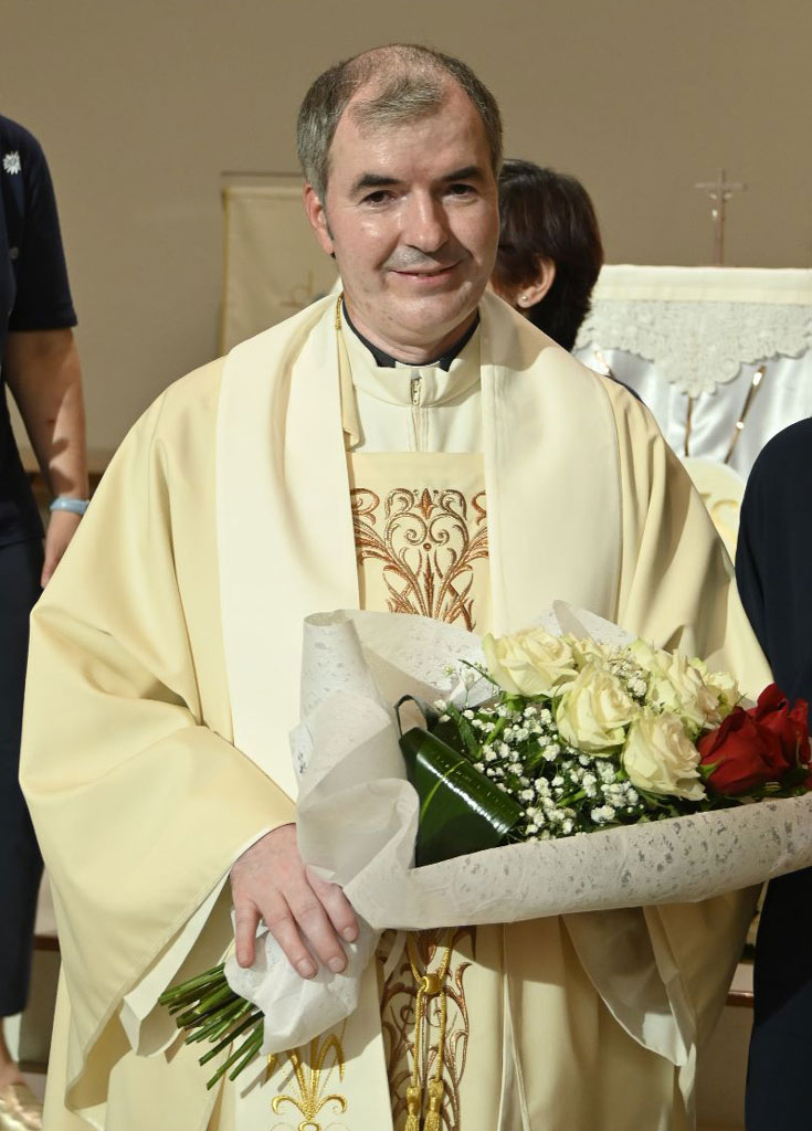 Carmagnola, Don Josif ha festeggiato 10 anni di sacerdozio
