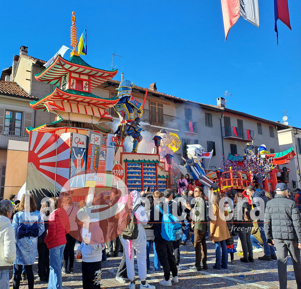 Borgo Sole ha vinto il concorso dei carri allegorici di Carignano con “Sol levante”