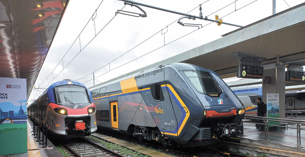 Nuovo treno Rock sulla linea Pinerolo Chivasso