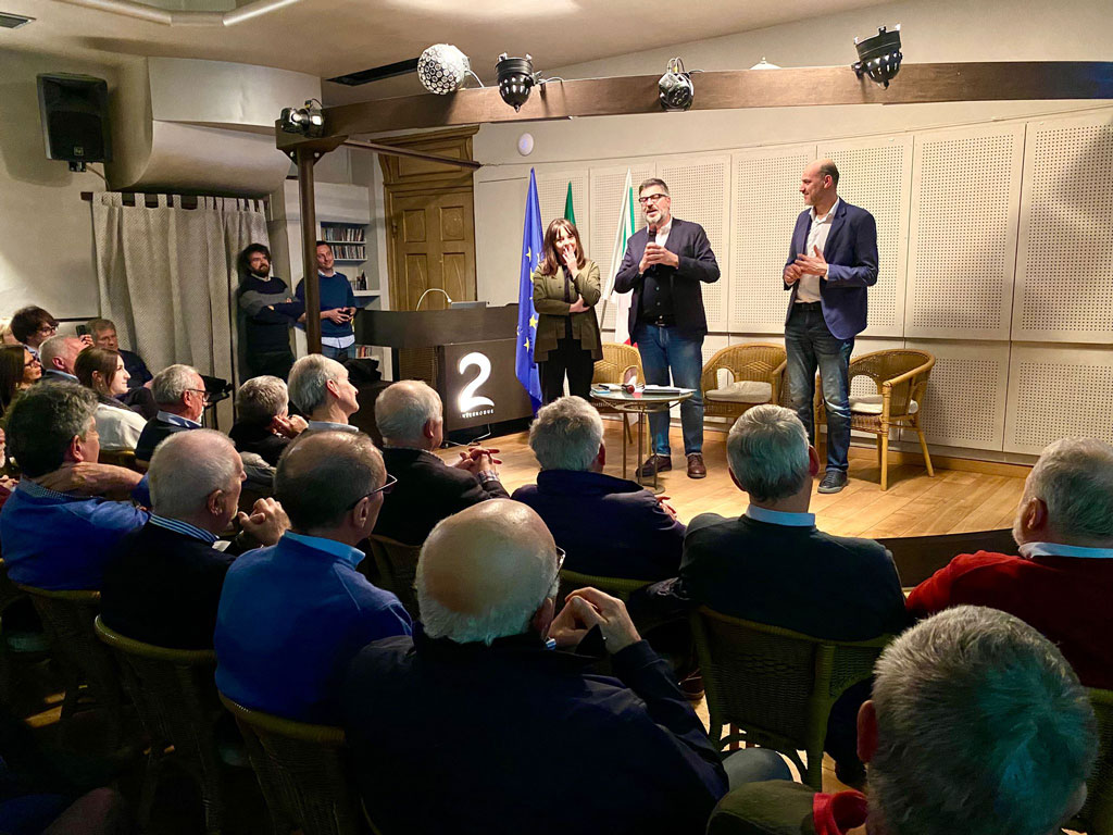 Presentazione-candidatura-Calderoni-regionali