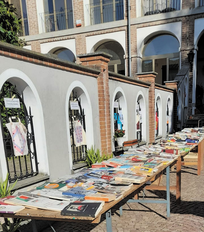 CASA BERTINI. Vendita benefica per la Fondazione per la Ricerca sul Cancro di Candiolo
