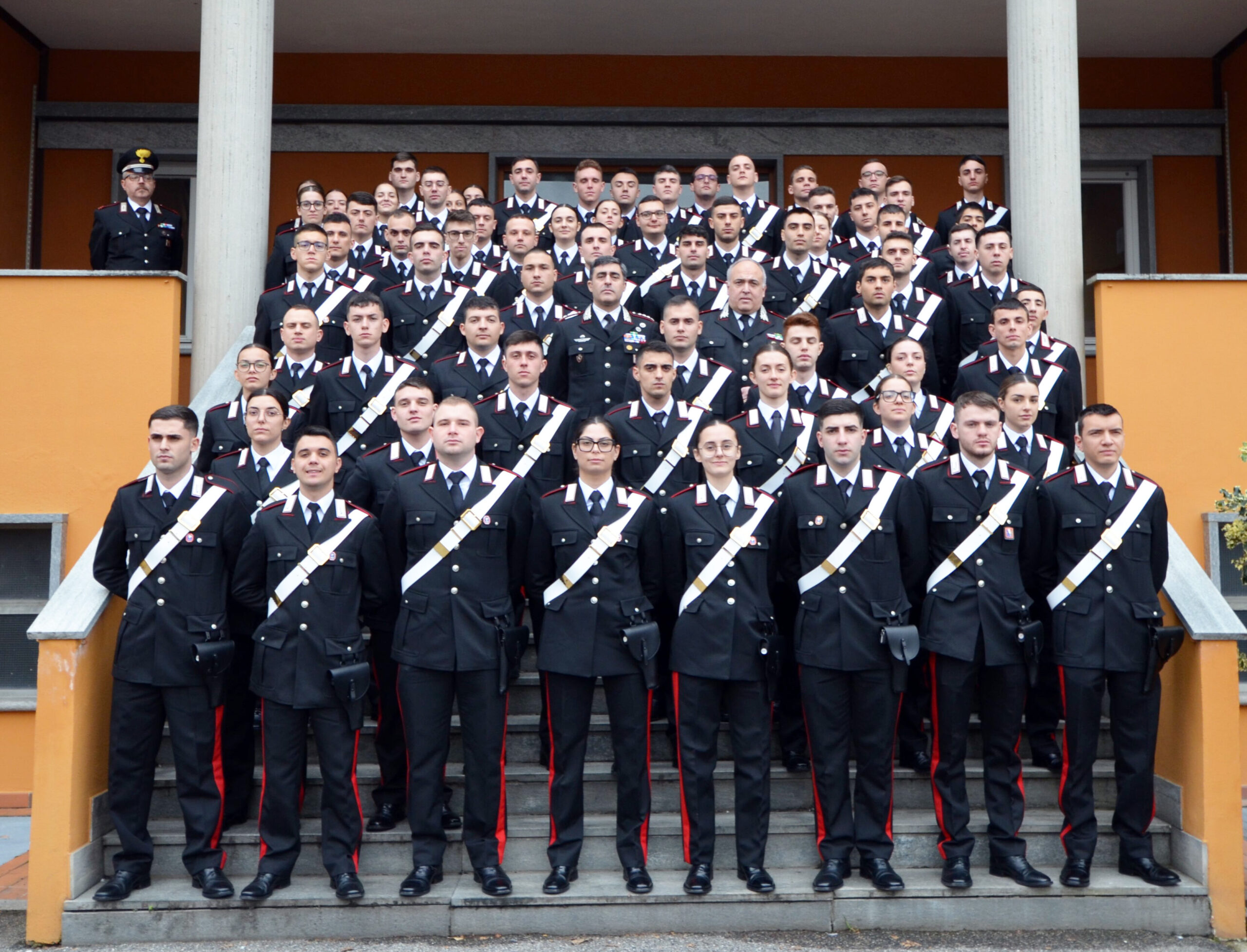 70 carabinieri